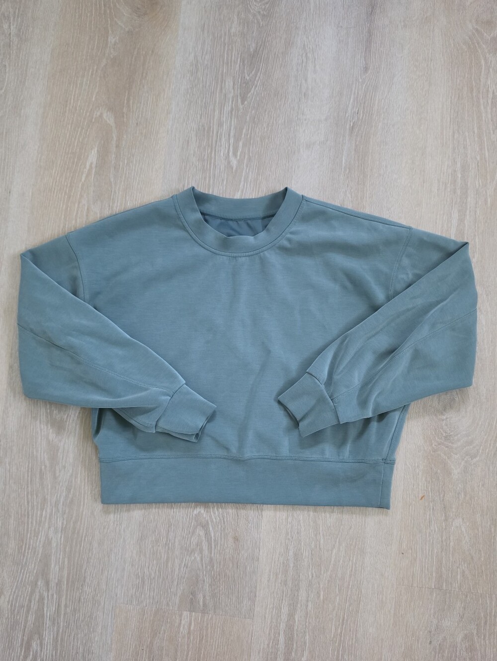 Lululemon perfectly oversized cropped sweatshirt